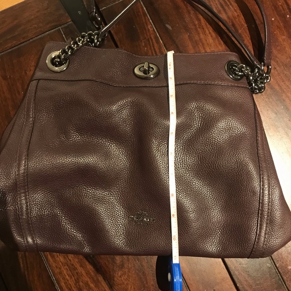 EUC Coach leather dark burgundy bag - Picture 7 of 8